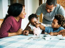 Jonna Keller - family finances